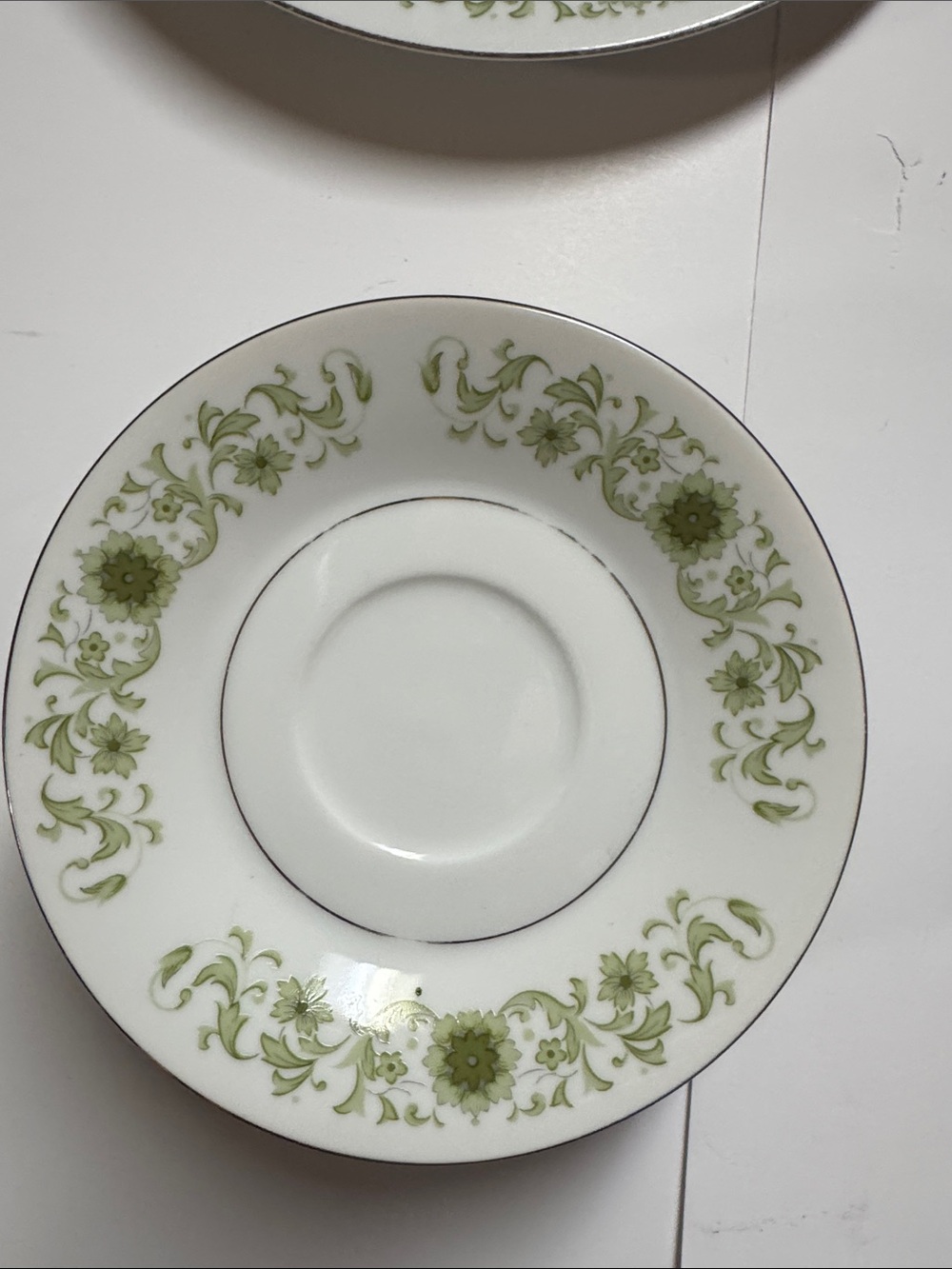Vintage Towne House Green Dale Fine China Dinnerware Set 3077 Sage Floral - Picture 3 of 5